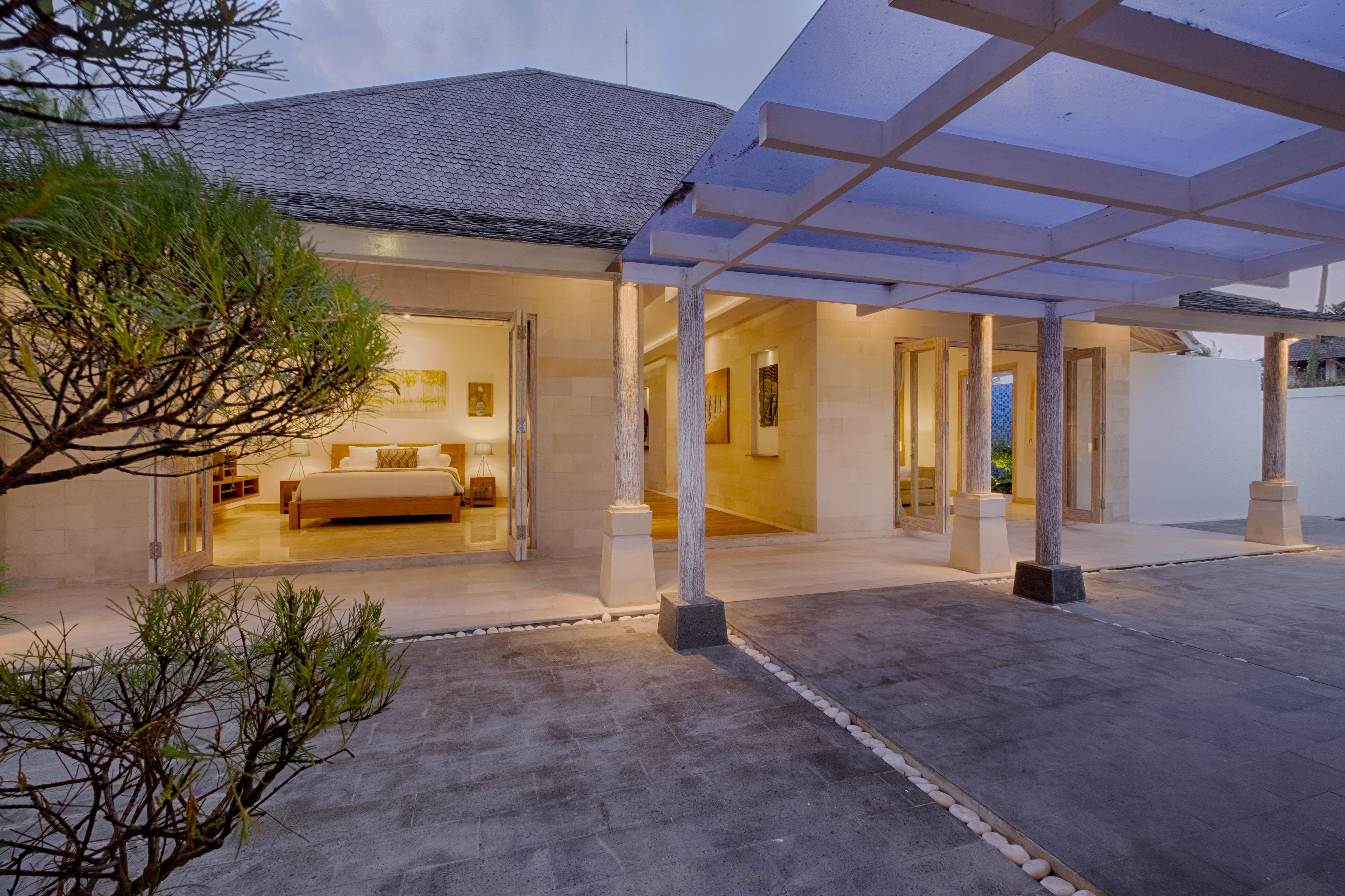 Kutus Kutus Saba Beach Villa Sukawati  Luaran gambar