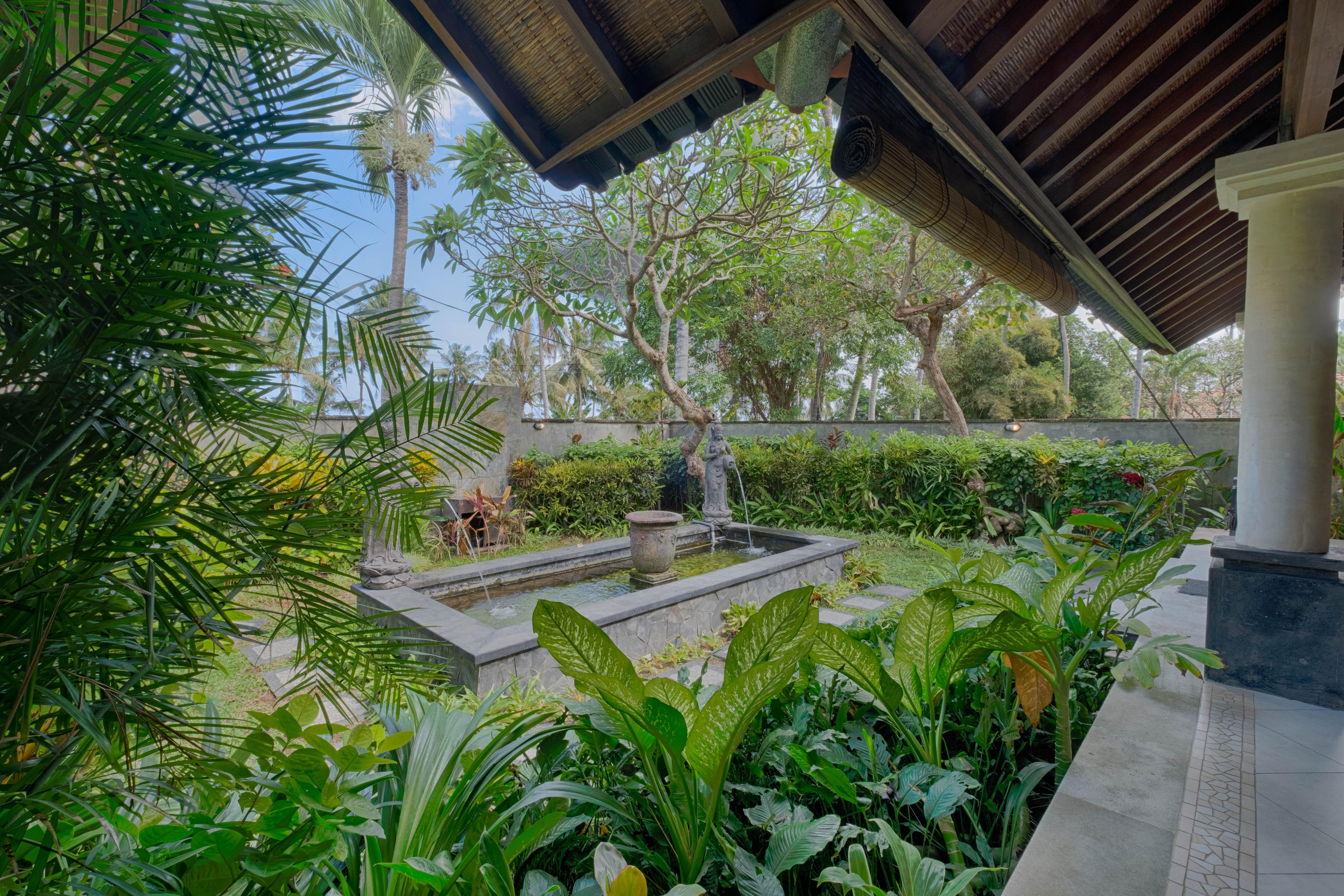 Kutus Kutus Saba Beach Villa Sukawati  Luaran gambar